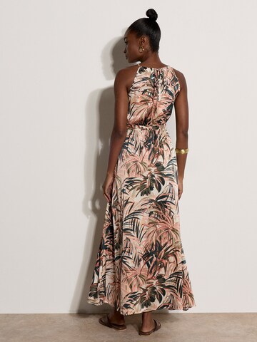 Apricot Kleid in Beige