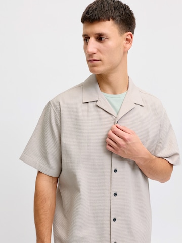 Fit confort Chemise 'JREBKORSO' JJ Rebel en beige