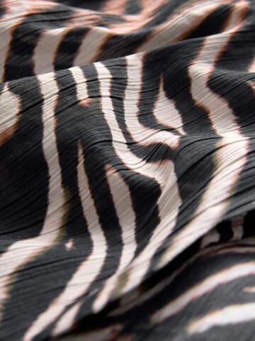 Next Kimono i beige