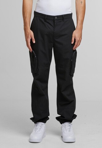Urban Classics Tapered Hose in Schwarz: Vorderseite