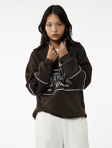 Koton Sweatshirt in Braun: Vorderseite