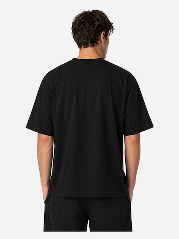 T-Shirt VRSC en noir : devant