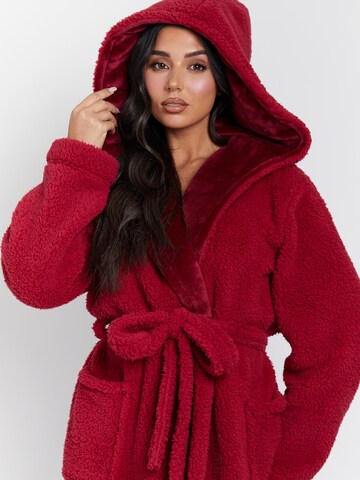 Loungeable Dressing Gown in Red