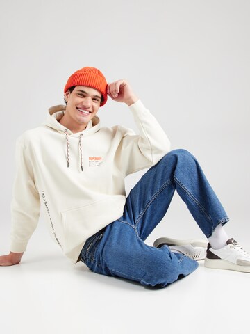 Sweat-shirt Superdry en blanc