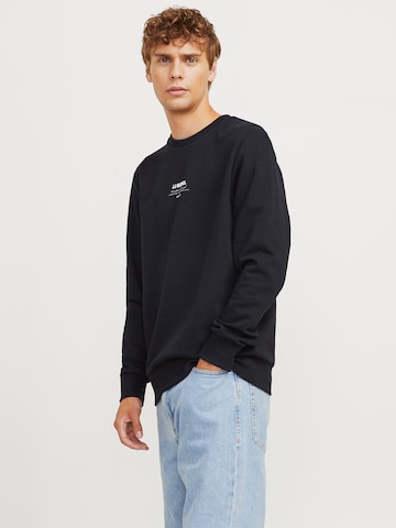 JJ Rebel Свитшот 'JREBLINO' в Черный: спереди