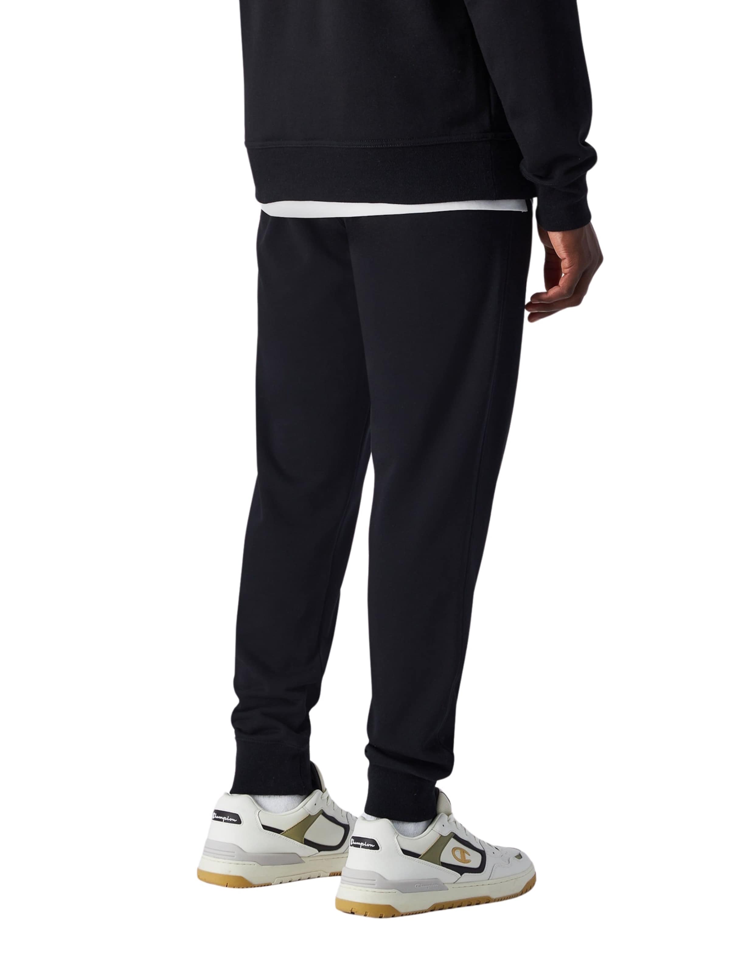 Champion Tapered Byxa i svart
