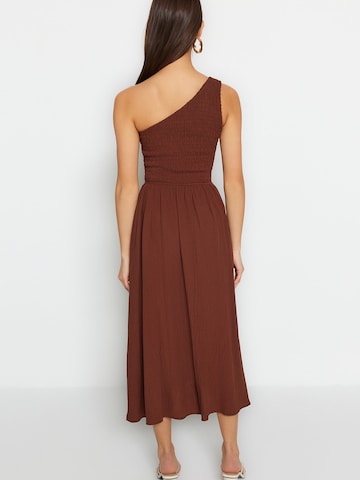 brūns Trendyol Kleita