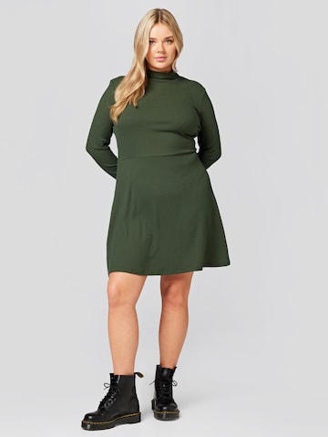 A LOT LESS Dress 'Nora' in Green