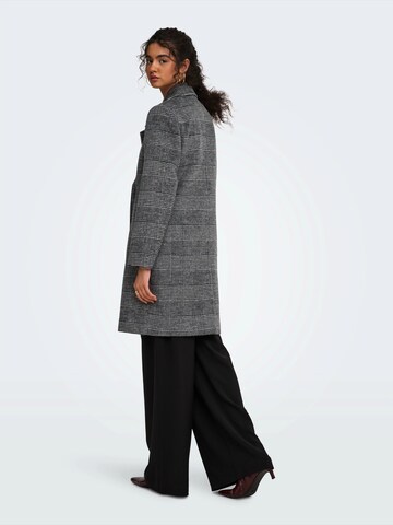 ONLY Between-Seasons Coat 'ONLTENNA' in Black