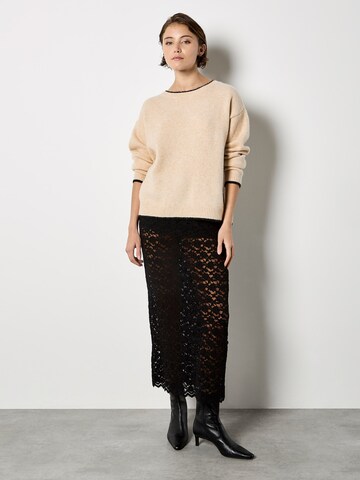 Apricot Sweater ' ' in Grey