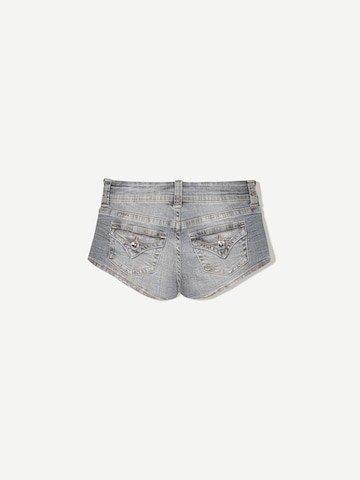 Bershka Štandardný strih Džínsy - Sivá