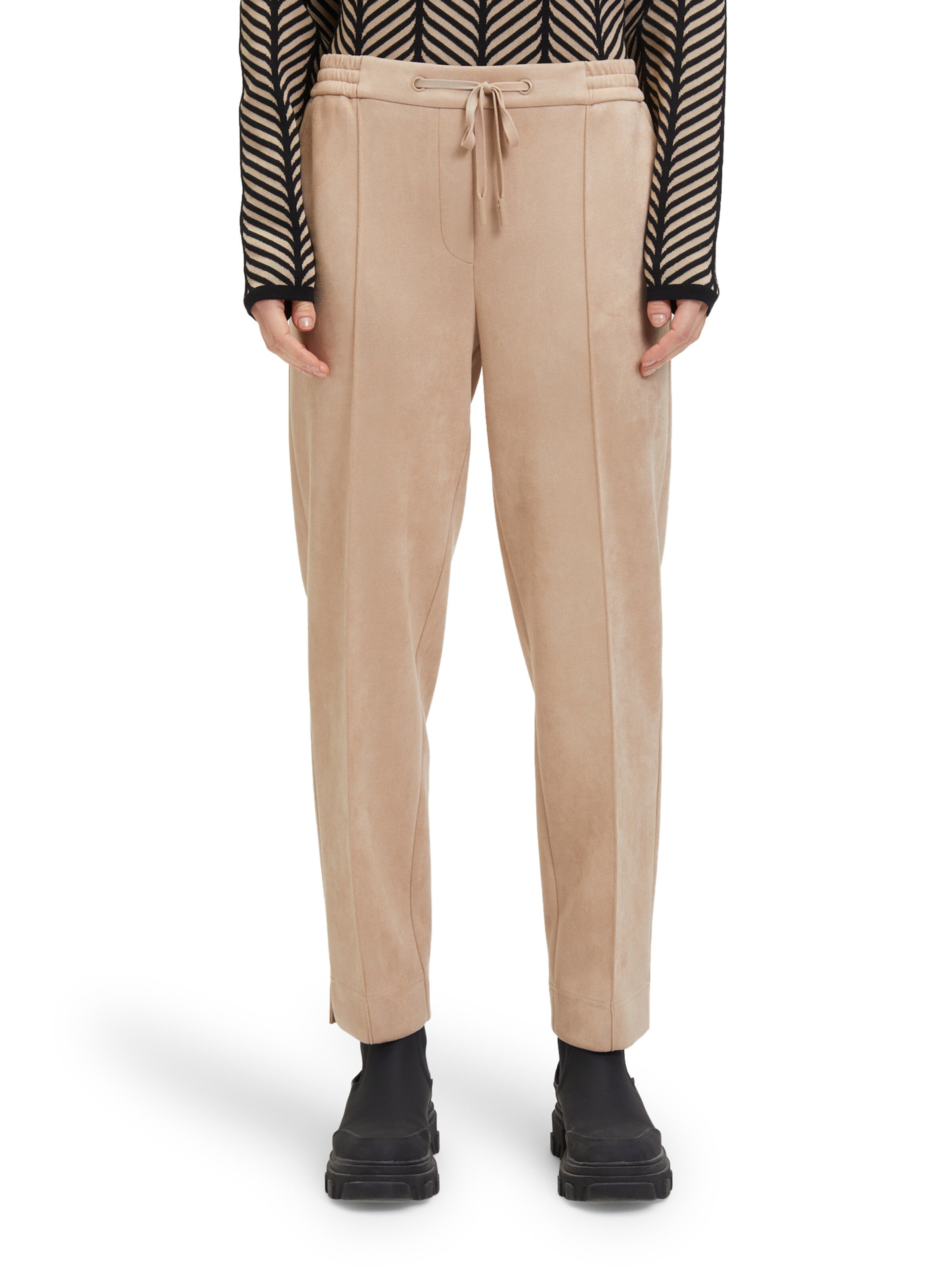 Loosefit Pantalon Betty & Co en rose : devant