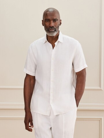 Coupe regular Chemise 'Signature' Next en blanc : devant