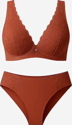 Ensemble de linge C&City en marron : devant