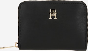 TOMMY HILFIGER Wallet 'CHIC' in Black: front