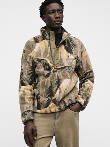 COLUMBIA - Pullover desportivo 'Helvetia™ II' em verde