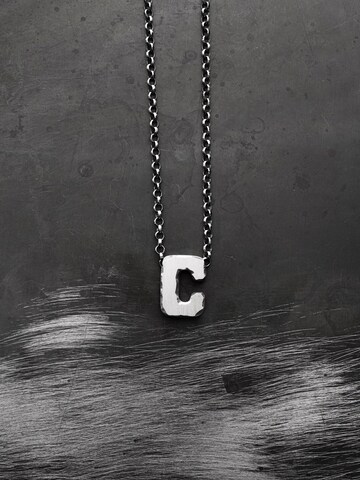 REYTEL Kette 'Letter C'‌‌‌ in Silber: Vorderseite