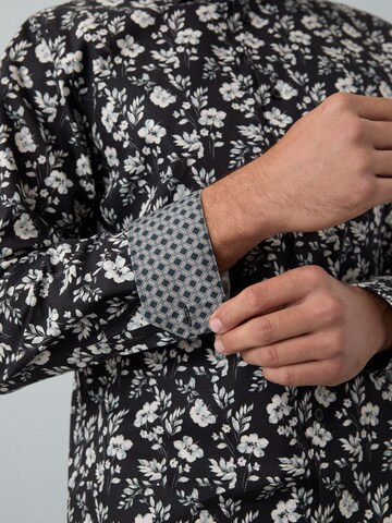 Regular fit Camicia di Next in nero