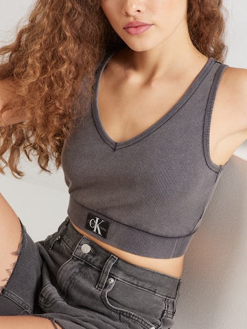 Calvin Klein Jeans Top in Grau