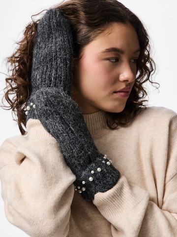 PIECES Wanten 'PCJOSSINA' in Grijs