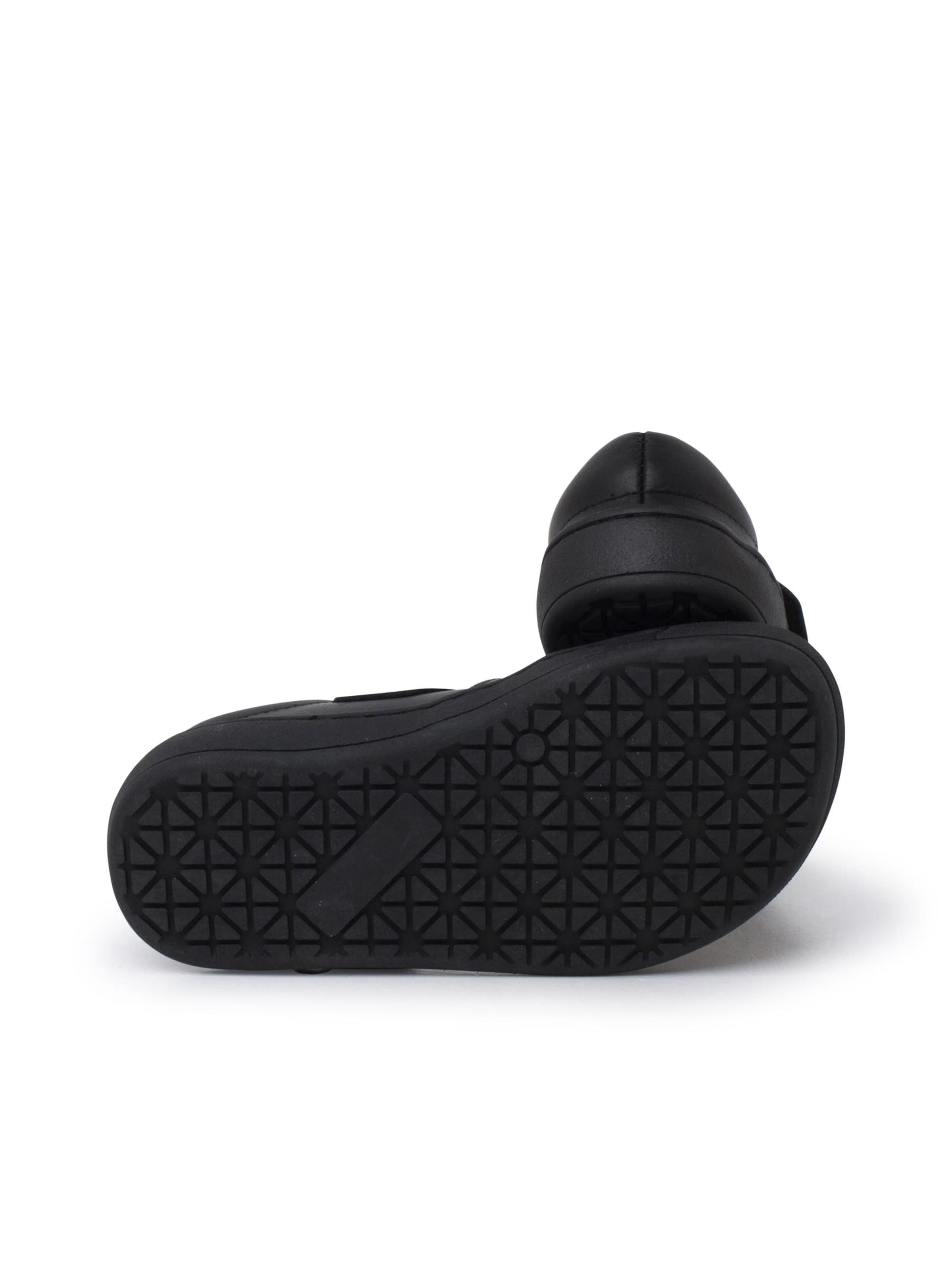 Pisamonas - Zapatos bajos en negro