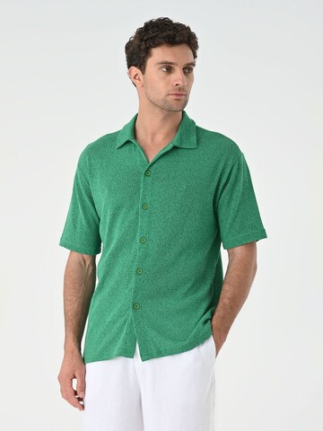 Regular fit Camicia di Antioch in verde: frontale