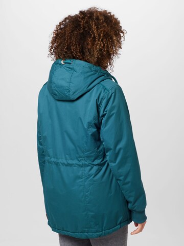 Ragwear Plus Toiminnallinen takki 'DANKA PLUS' värissä vihreä