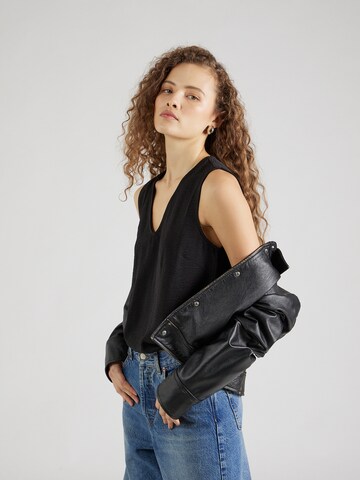 VERO MODA - Top 'ALVA' en negro: frente