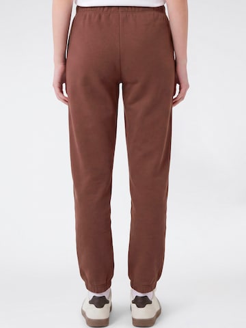 Champion - Tapered Pantalón en marrón