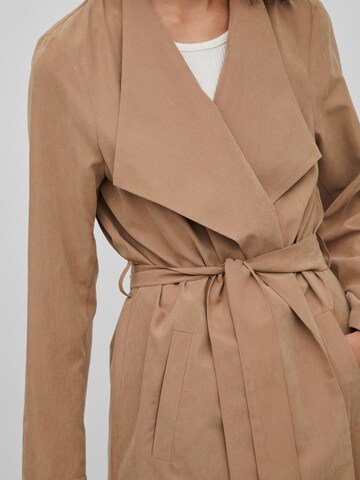 Cappotto di mezza stagione 'PEACH' di Vila Petite in beige