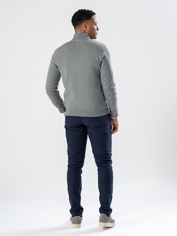 Pull-over ' Pullover Half ' TEESHOPPEN en gris
