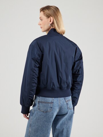 Tommy Jeans Jacke 'ESSENTIALS' in Blau