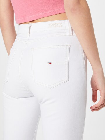 Skinny Jeans 'Silvia' di Tommy Jeans in bianco