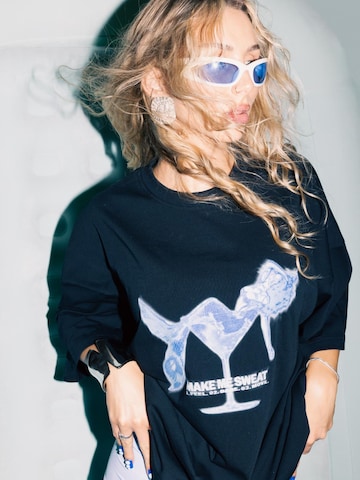 Maglia extra large 'Martini' di EKCENTRIK in nero