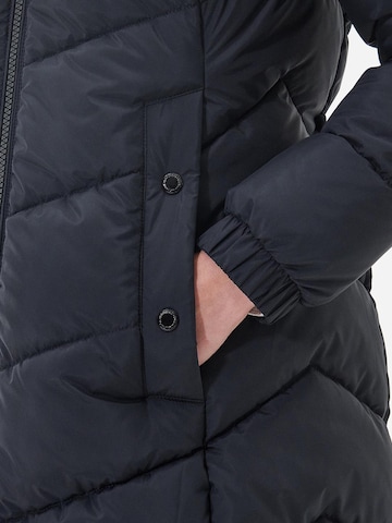 Barbour International Zimní kabát – černá