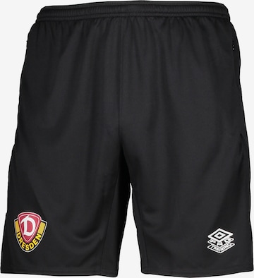 UMBRO Workout Pants in Black: front