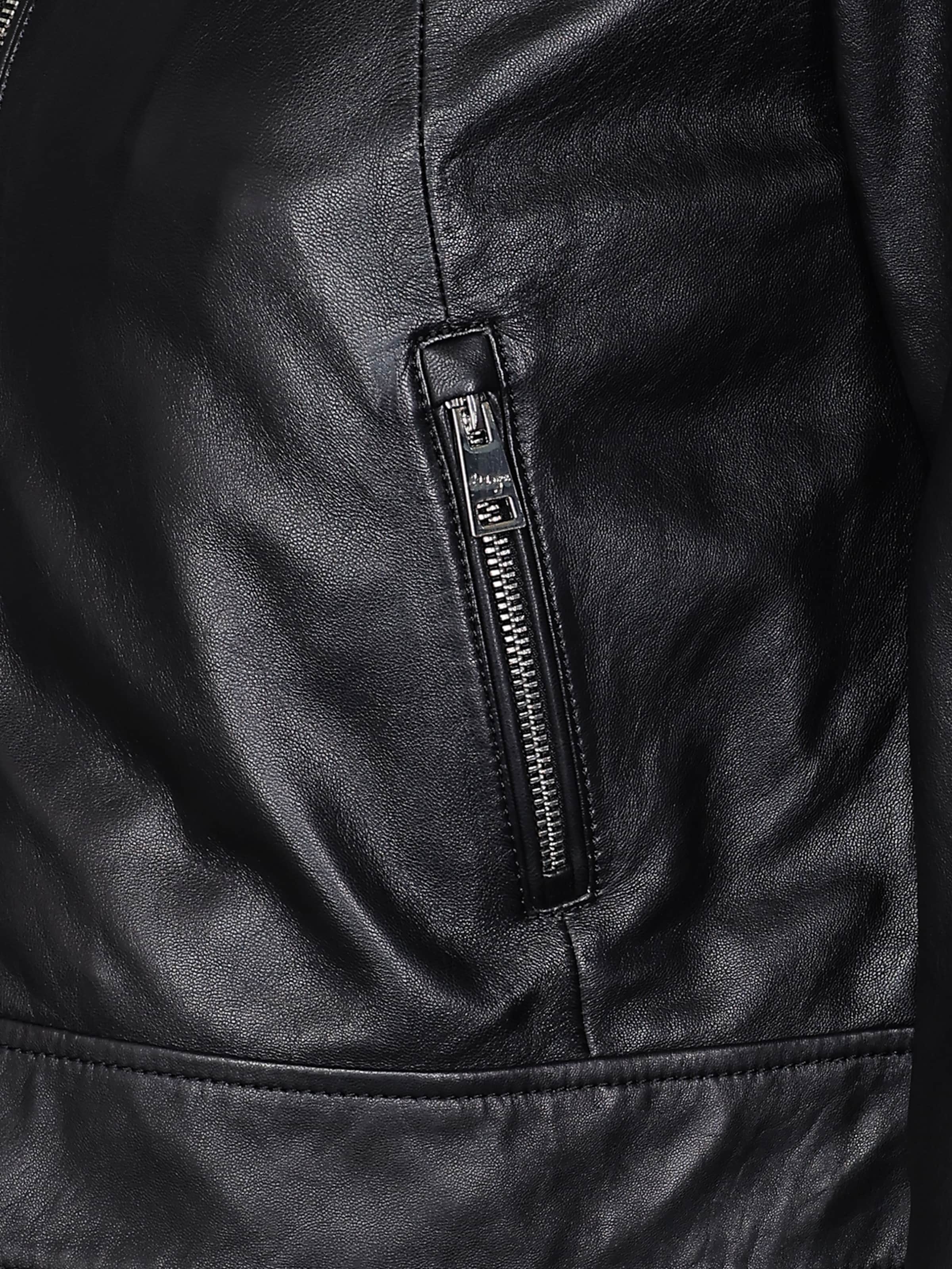 Maze Jacke in Schwarz