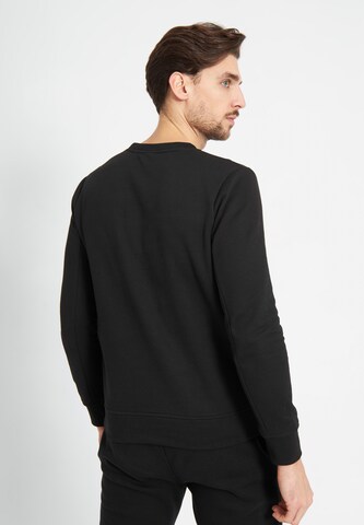 BENCH Sweatshirt in Black