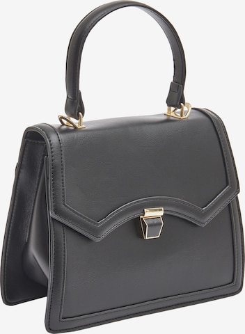 Usha Handbag in Black