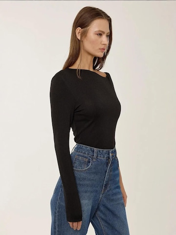 Hiccup Shirt in Black