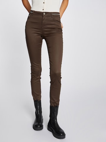 Coupe slim Pantalon 'PALONA' Morgan en marron : devant