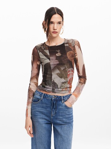 Tricou de la Desigual pe mai multe culori: față