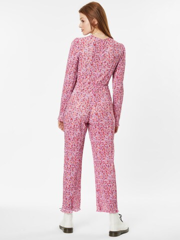 Tuta jumpsuit di Monki in rosa