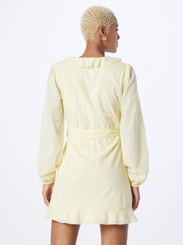 NLY by Nelly - Vestido 'Flounce Me' en amarillo
