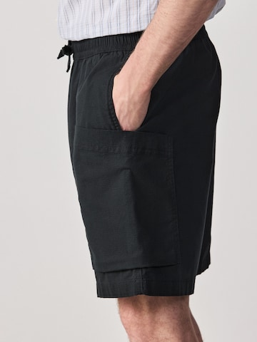 Regular Pantalon cargo Next en noir
