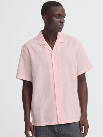 BLEND Comfort fit Button Up Shirt ' BHAban Cuba ' in Pink: front