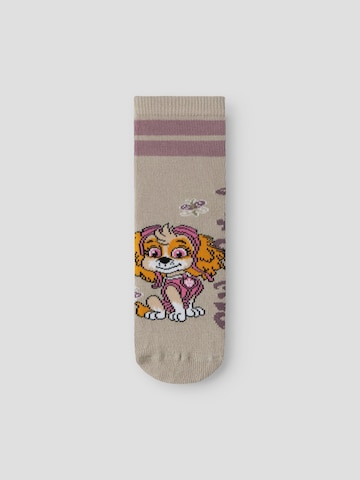 NAME IT - Calcetines 'NMFSASSA PAW' en gris