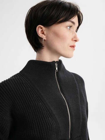 MELA Свитер 'Kimaya' в Черный