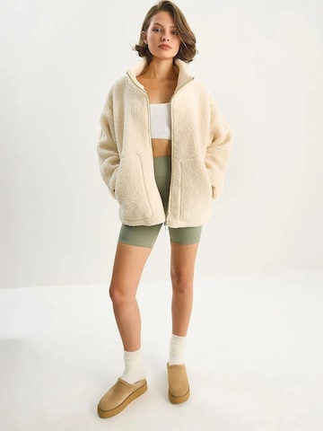 Cappotto invernale 'Puffer- und Daunenmäntel' di Bianco Lucci in beige: frontale