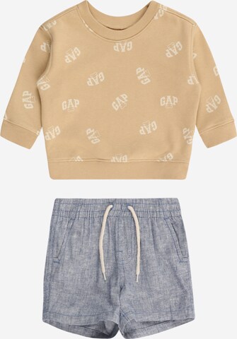 GAP Set in Beige: front